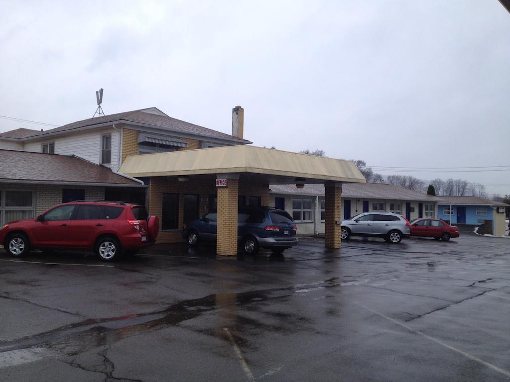 Parkway Inn Vestal Εξωτερικό φωτογραφία