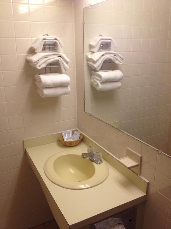 Parkway Inn Vestal Δωμάτιο φωτογραφία